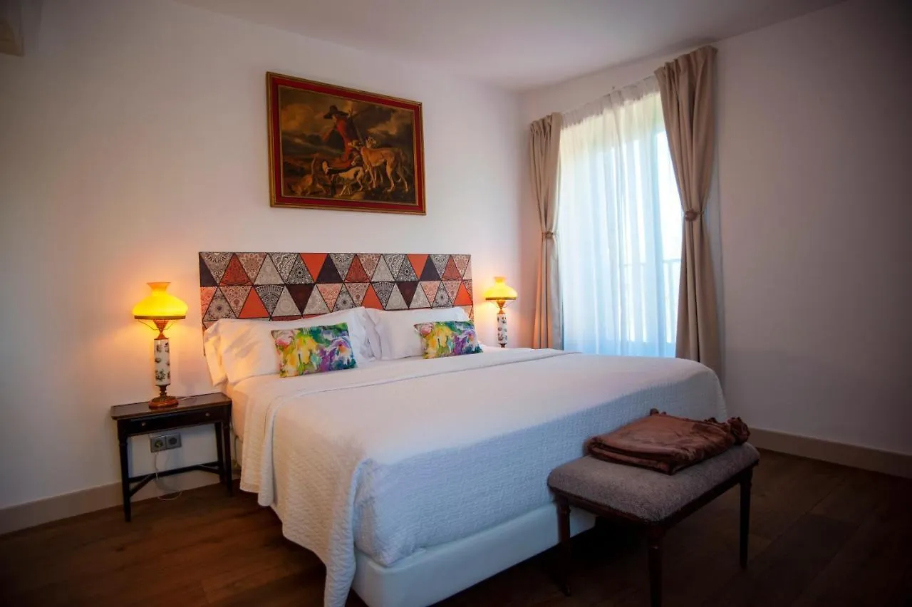 Hotel Aires De L'Emporda Вилаколум 4*,  Испания